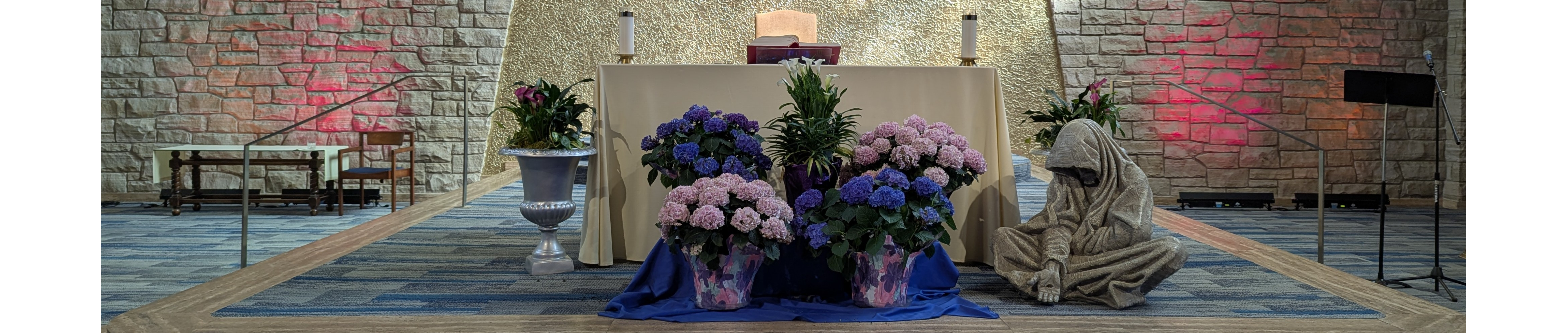Altar at St. Anselm Parish